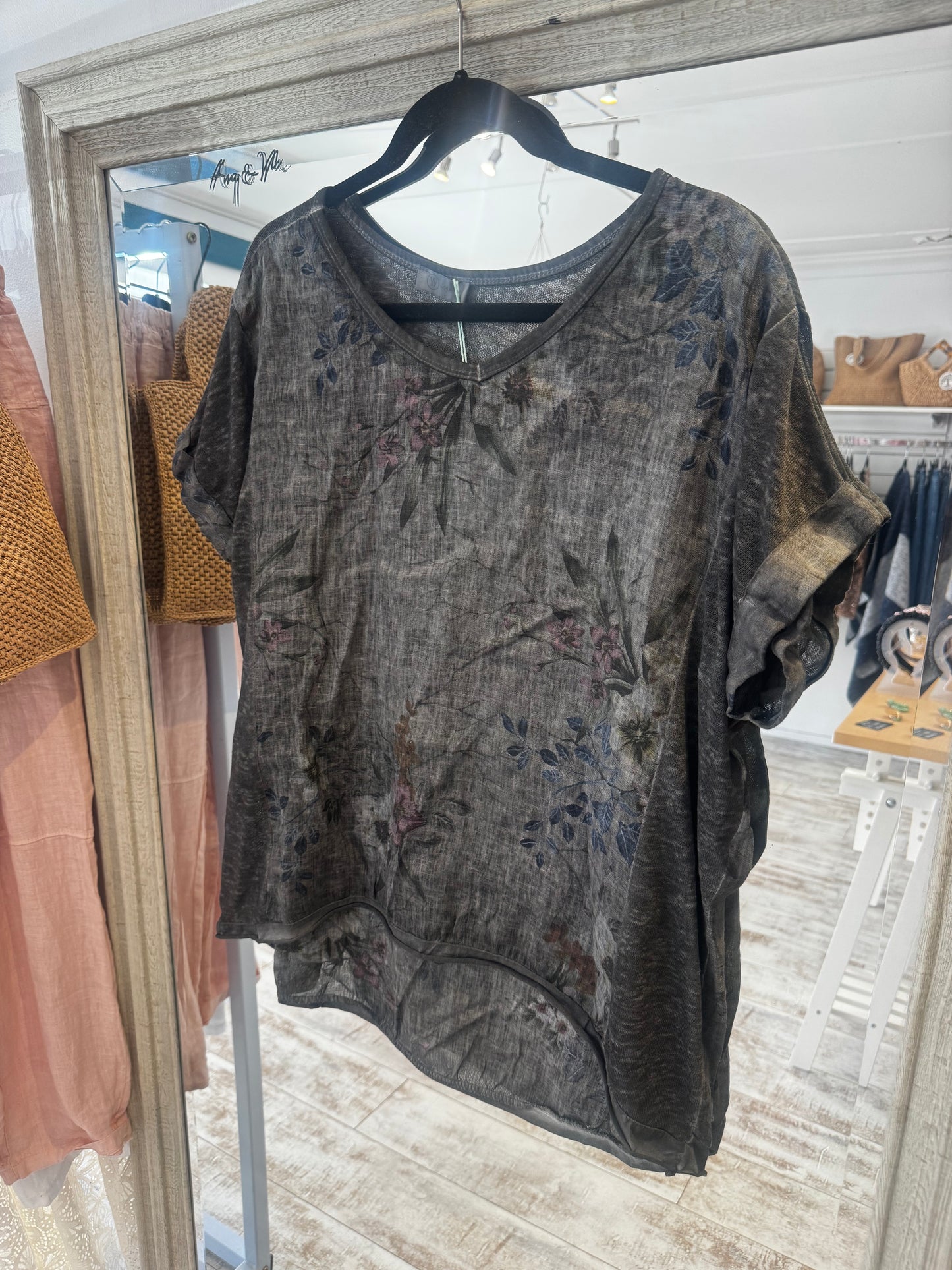 Flora Tee - Dark Charcoal