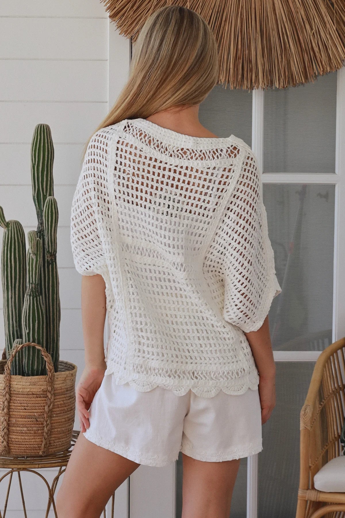 Scalloped Crochet Top - White