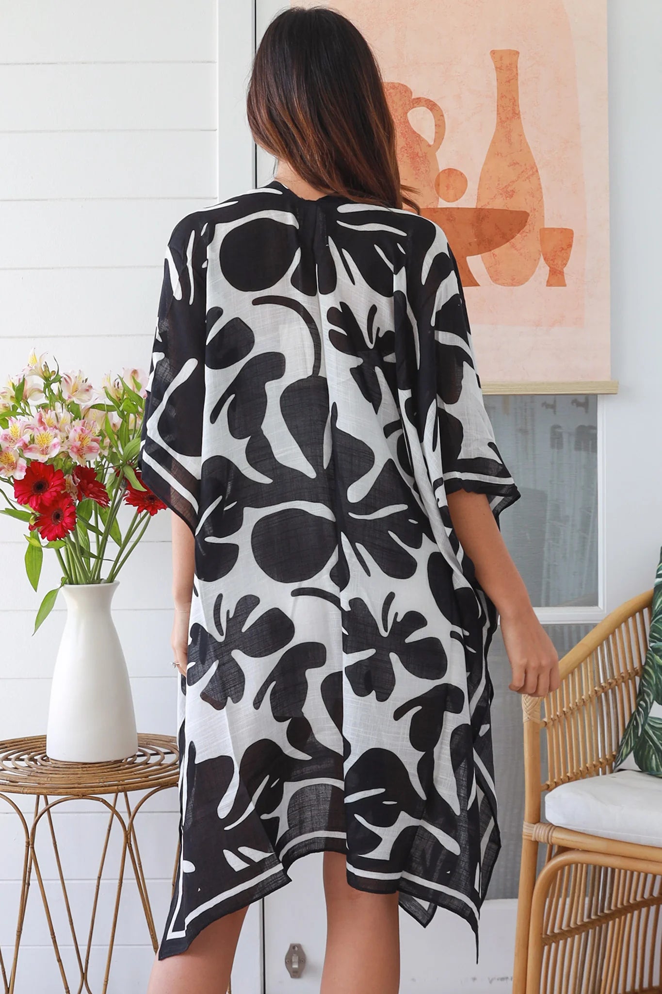 Cape - Black & White