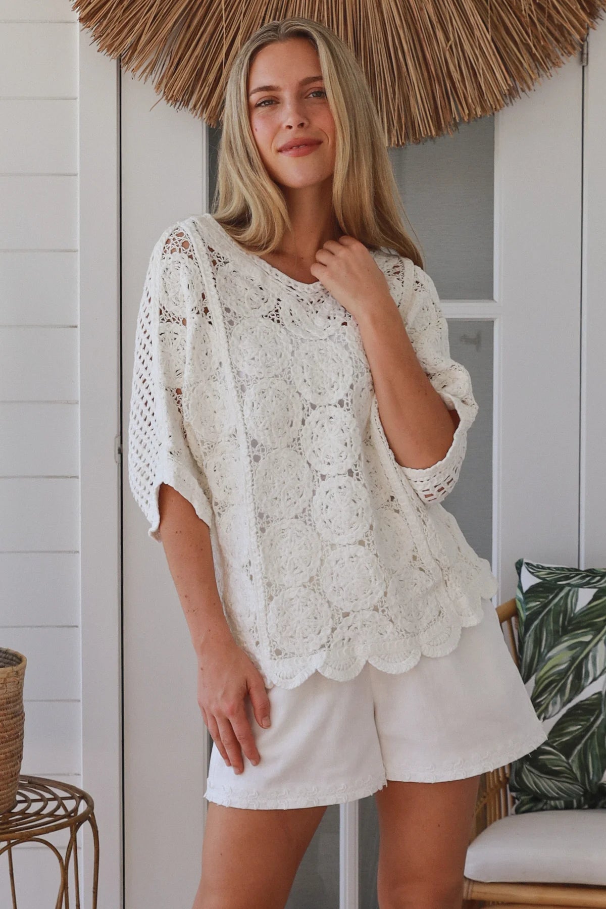 Scalloped Crochet Top - White