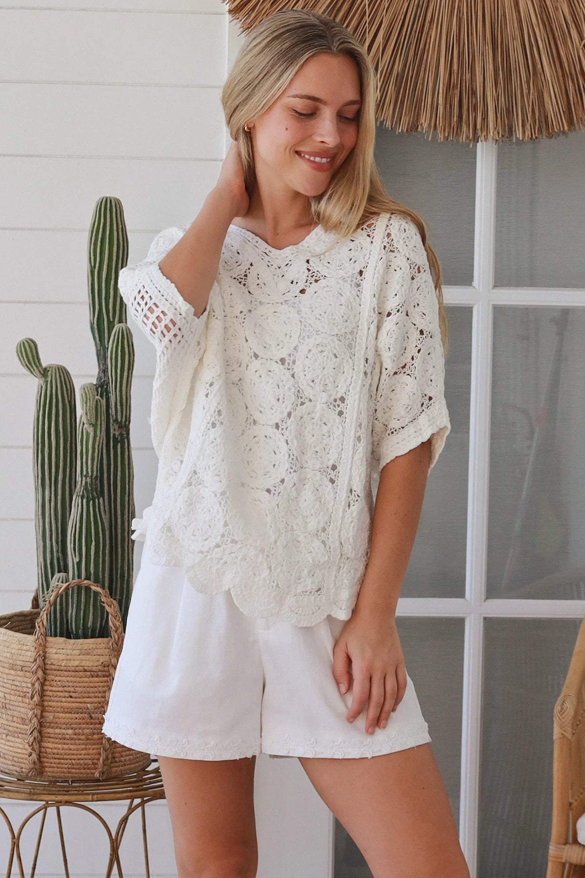 Scalloped Crochet Top - White