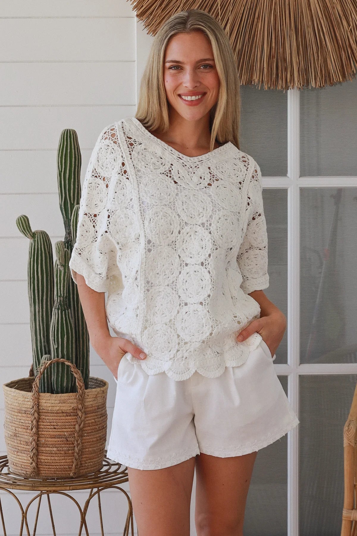 Scalloped Crochet Top - White