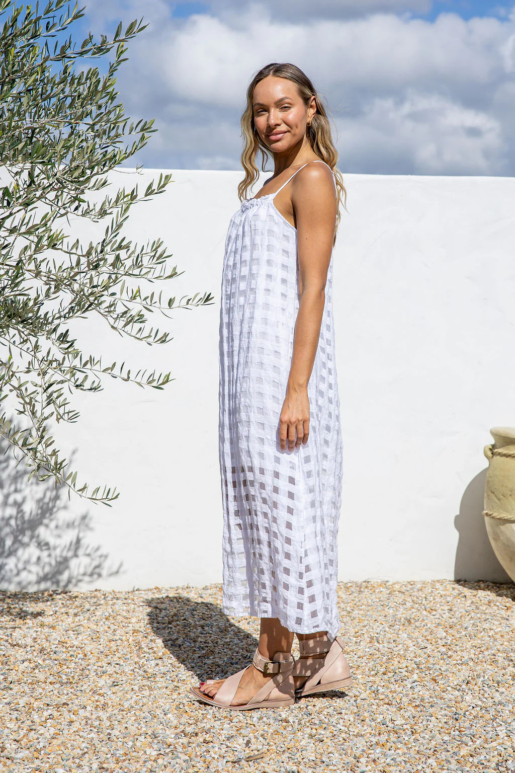 Fluire Dress - White